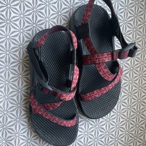 Women’s Chaco Sandals size 7 (regular)